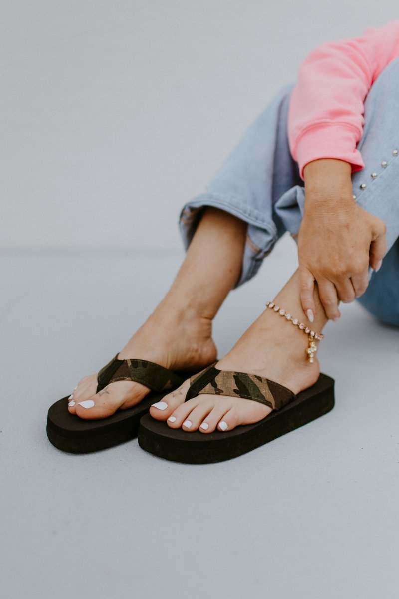 Corky's Camo Overboard Sandals