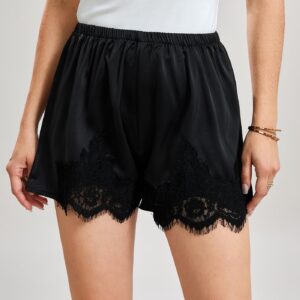 Black Lace Splicing Shorts